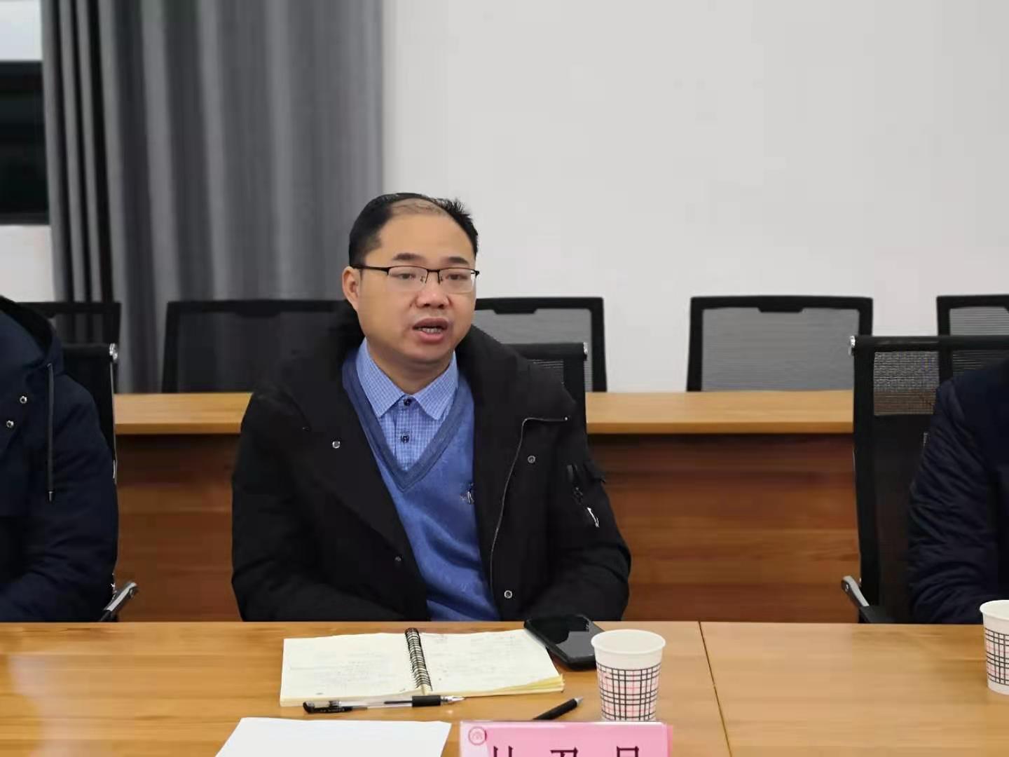 图5 机械工程公司经理林乃昌发言交流.jpg