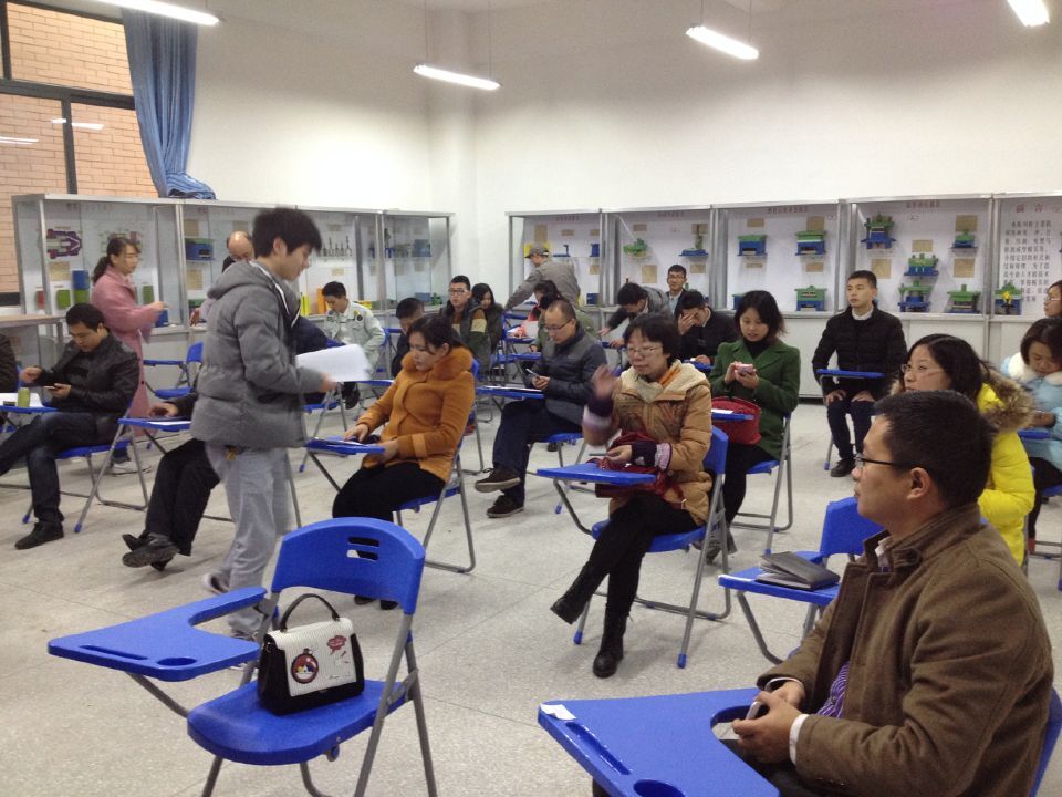 QQ图片20161214111733.jpg